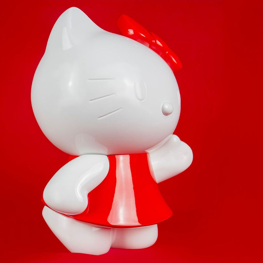Hello Kitty Dress Figurine - White & Red