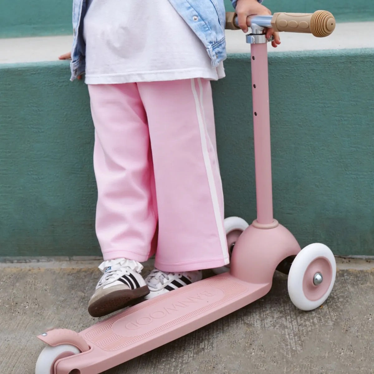  Banwood -  Banwood Eco Scooter - Dusty Rose -  Outdoor