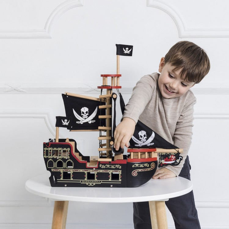  Le Toy Van -  Barbarossa Pirate Ship & Characters -  Preschool