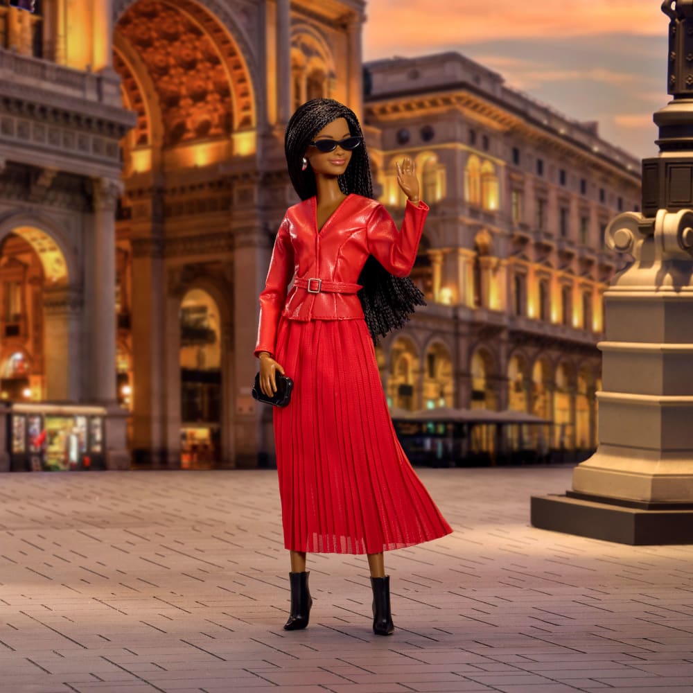 Barbie -  Barbie Signature @Barbiestyle Brooklyn Milan Fashion Week Doll -  World of Barbie