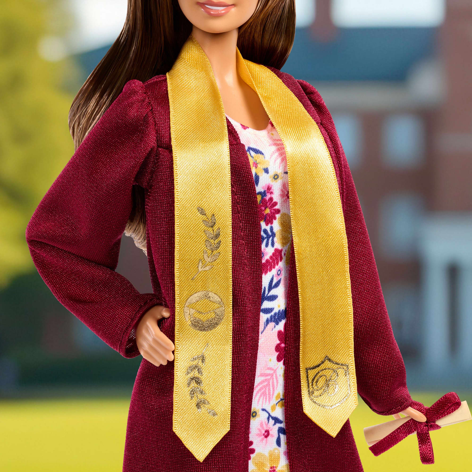  Barbie -  Barbie Signature Graduation Wishes Doll -  World of Barbie
