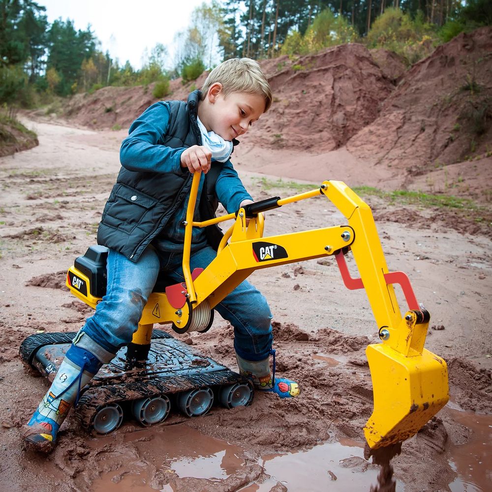  CAT® -  CAT Metal Ride-On Digger -  Preschool