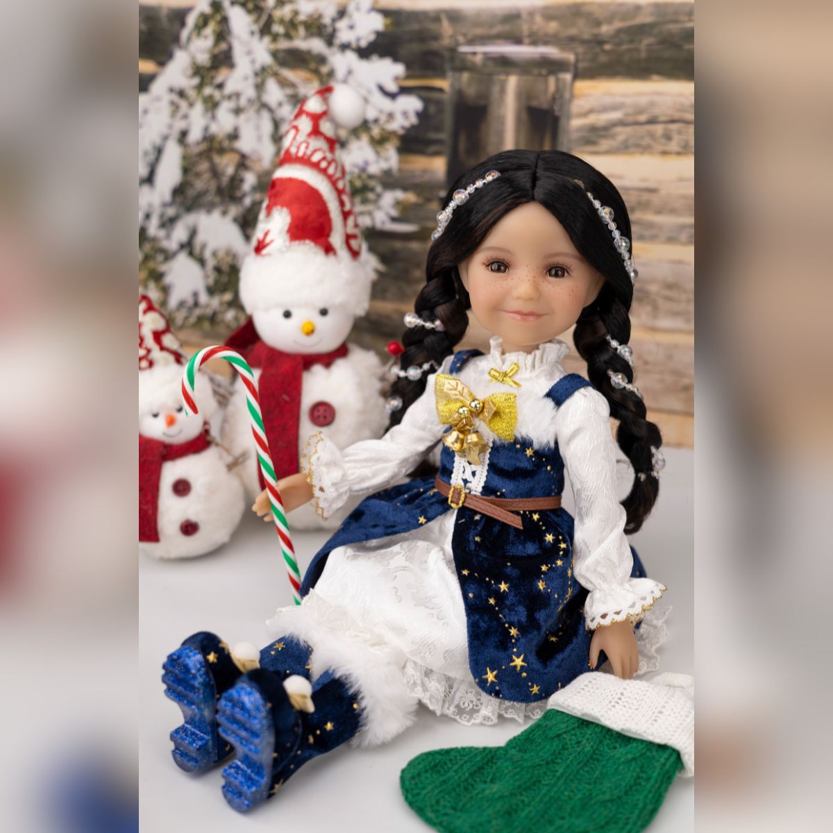  Ruby Red Fashion Friends -  Carol Limited Edition Doll -  Dolls