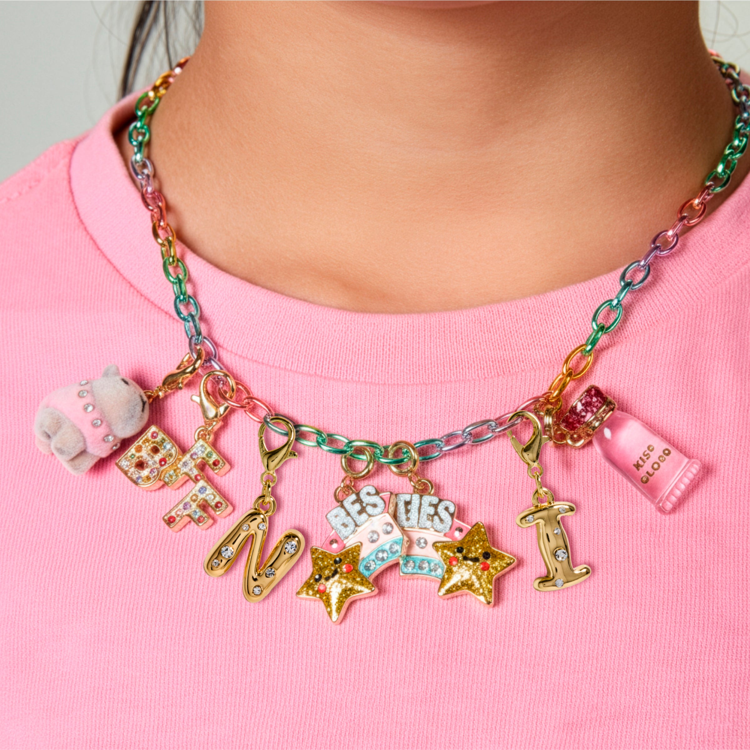FAO Schwarz -  Charm Squad Letter N Charm -  Fashion Activity and Roleplay