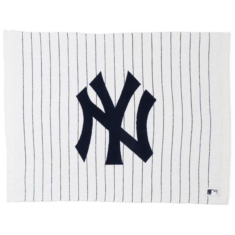  Barefoot Dreams -  CozyChic New York Yankees Throw -  Trend Accessories