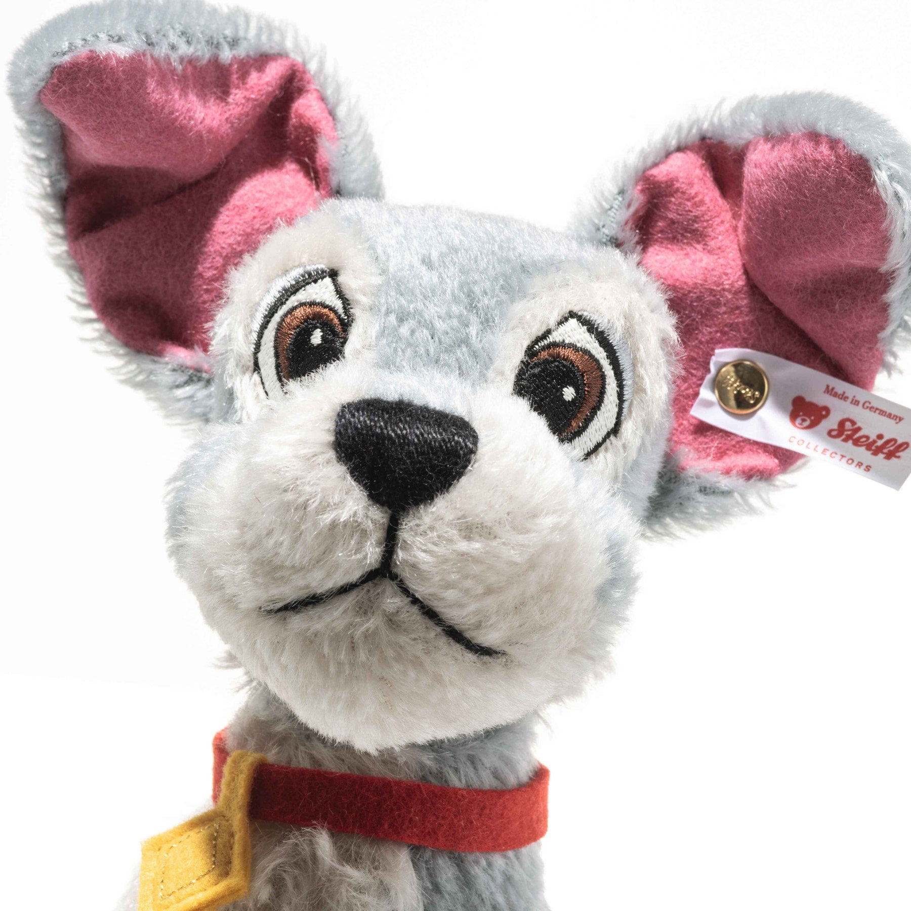  Steiff North America, Inc. -  Disney Tramp, “Lady and the Tramp” Limited Edition Plush -  Plush