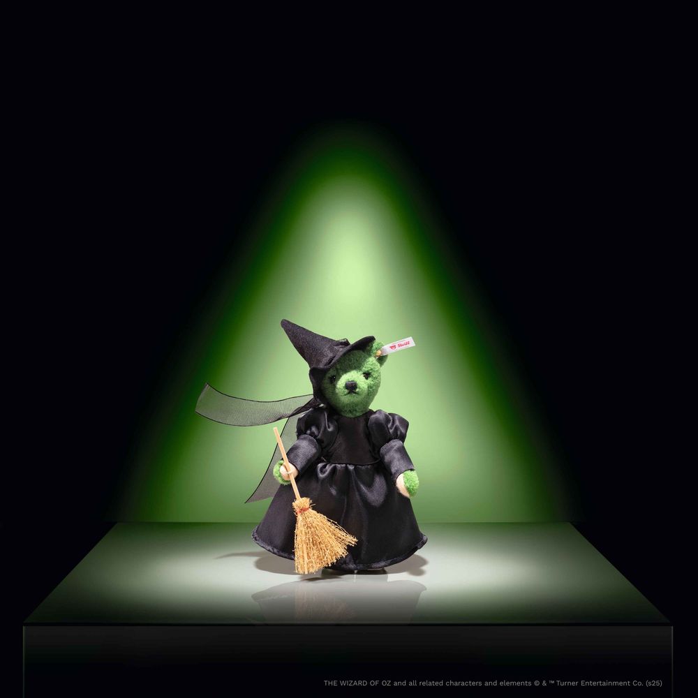  Steiff North America, Inc. -  Elphaba - Wicked Witch of the West Teddy Bear -  Plush