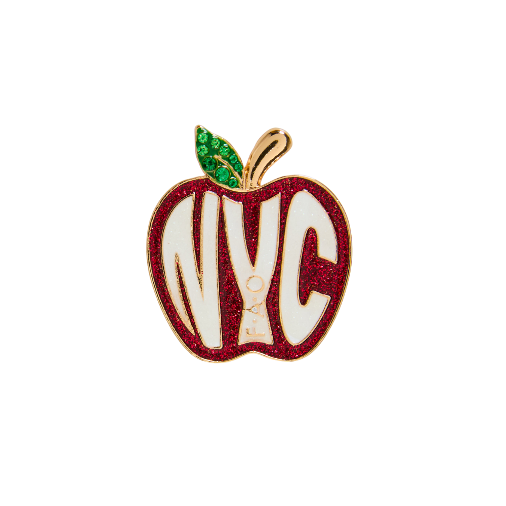  FAO Schwarz -  FAO NYC Apple Pin -  Souvenirs