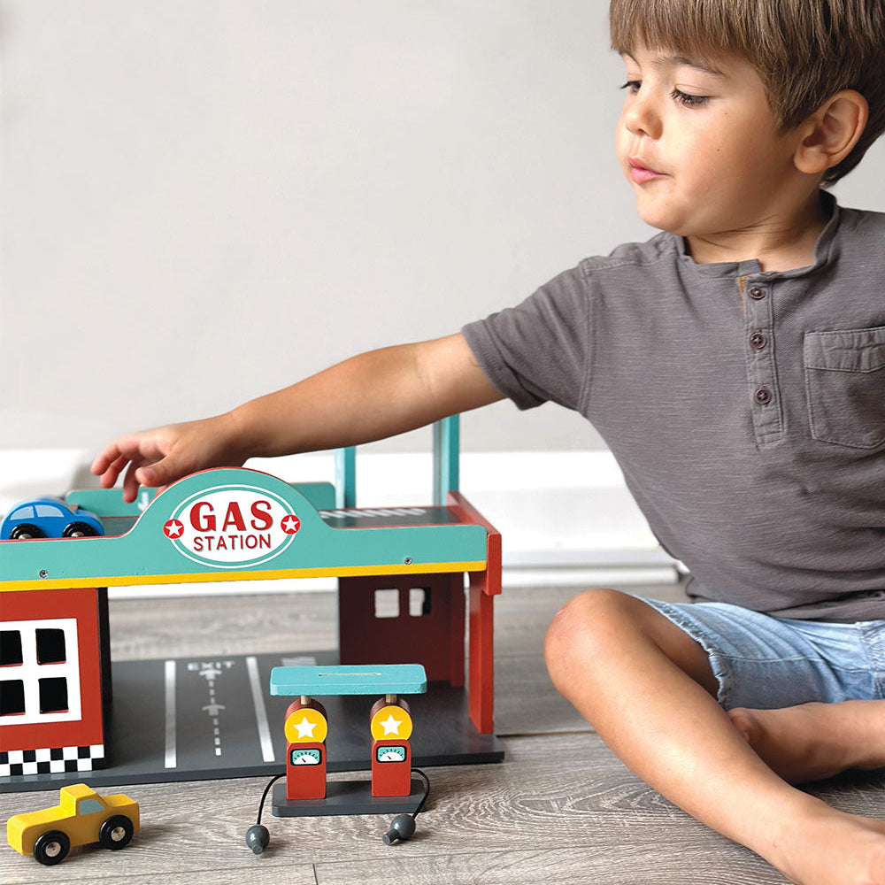  Mentari -  Gas Station Playset -  Preschool