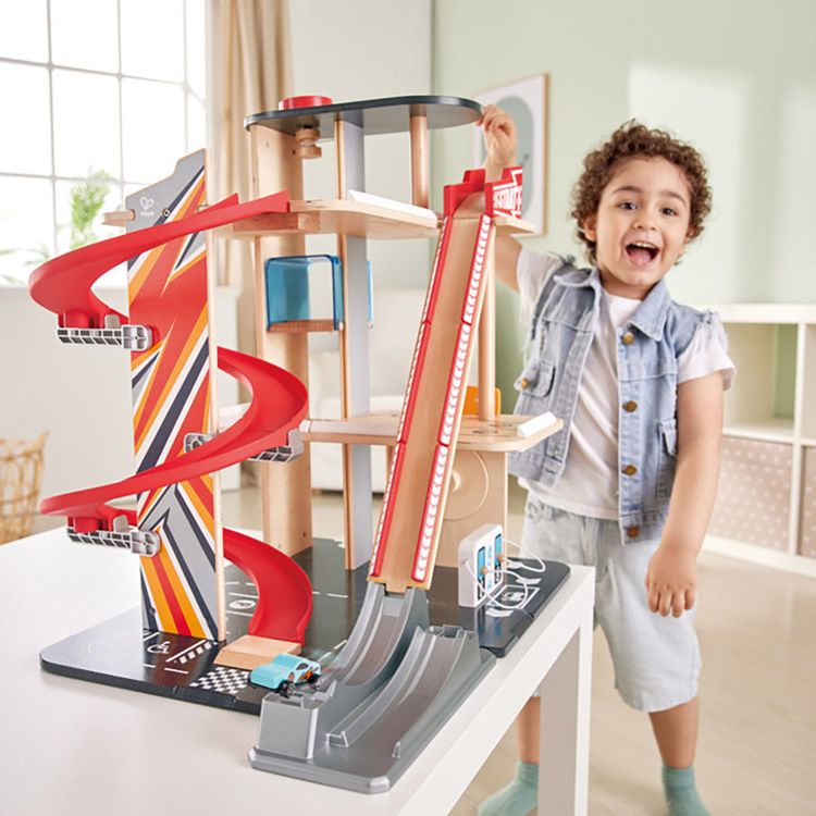  Hape -  Gearhead Stunt Garage -  Preschool