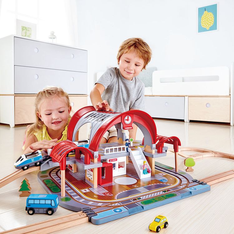  Hape -  Grand City Station -  Preschool