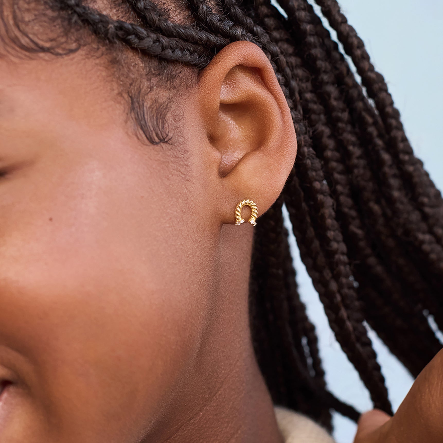  Minibar by BaubleBar -  Horseshoe 18k Gold Kids' Earrings -  Trend Accessories