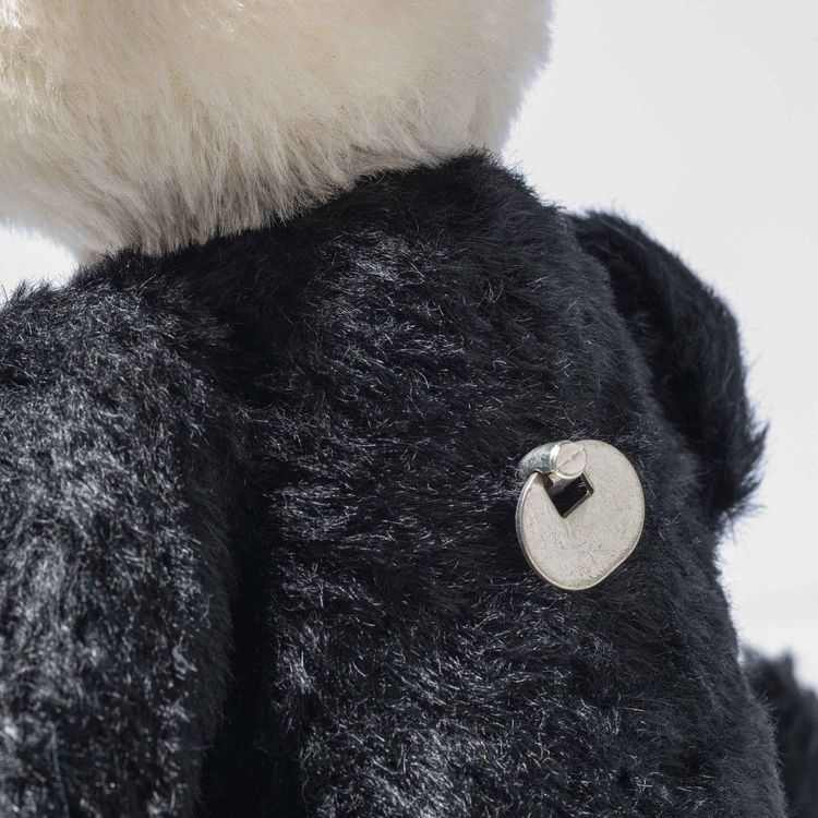  Steiff North America, Inc. -  James Bond "Dr No" Musical Limited Edition Teddy Bear -  Plush