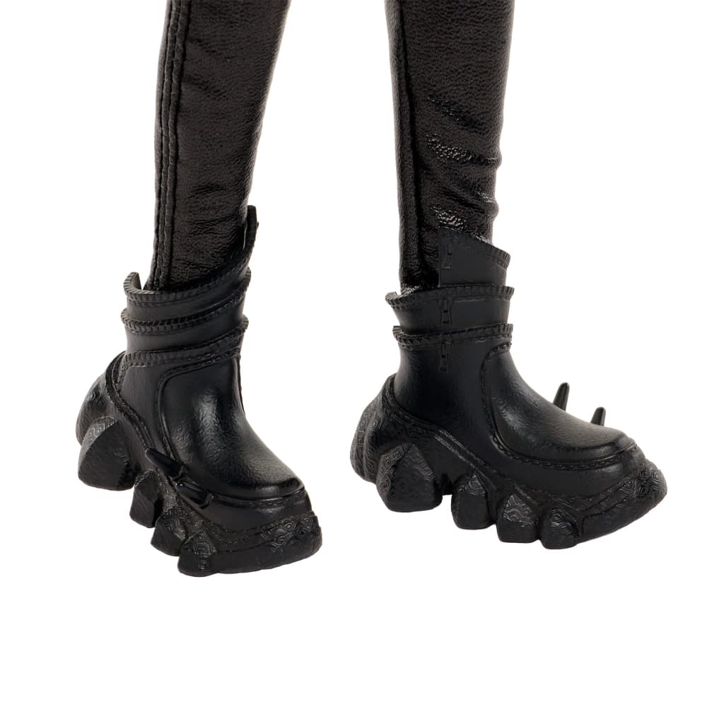 KPop Demon Hunters -  KPop Demon Hunters Deluxe Rumi Fashion Doll -  Dolls