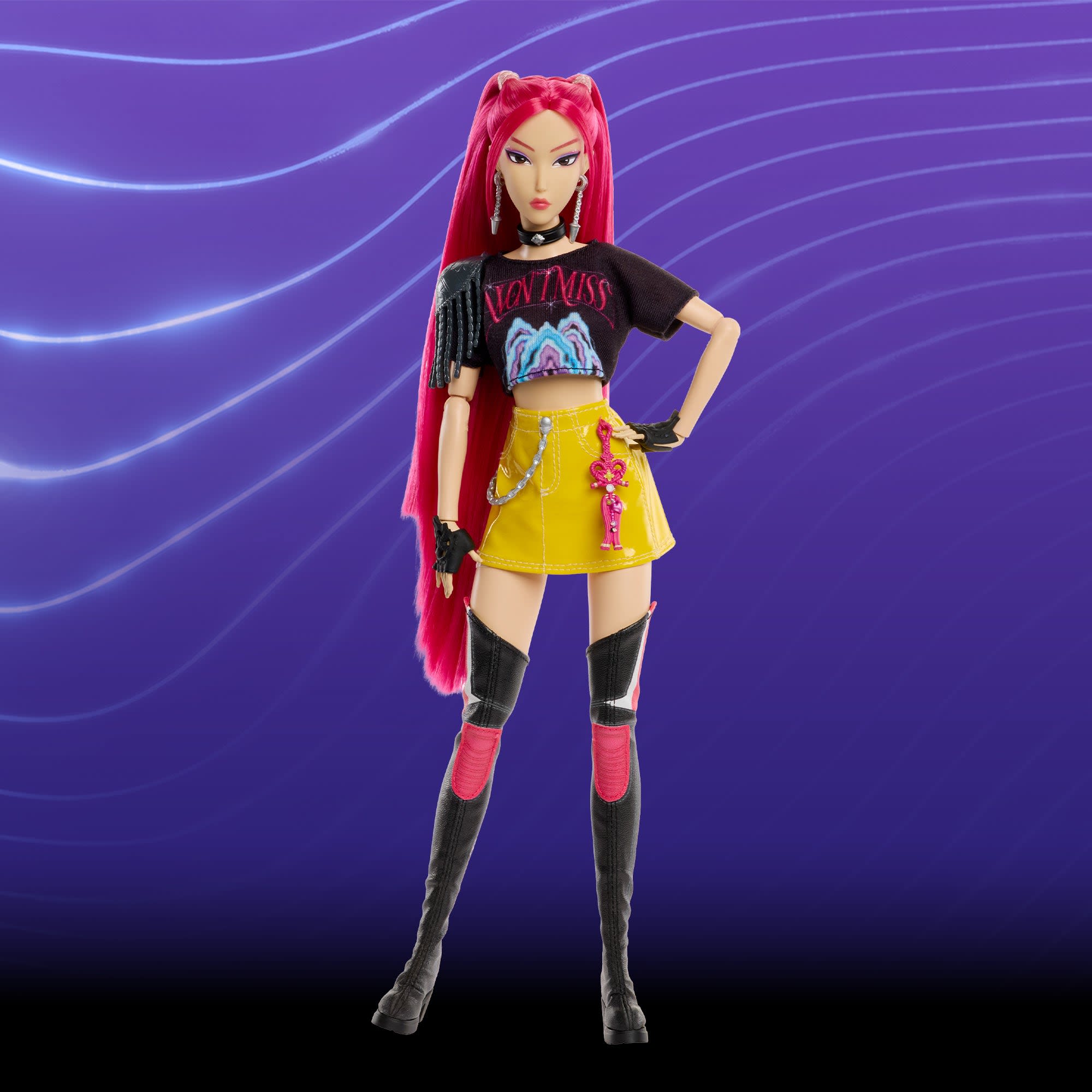 KPop Demon Hunters -  KPop Demon Hunters Mira Fashion Doll -  Dolls