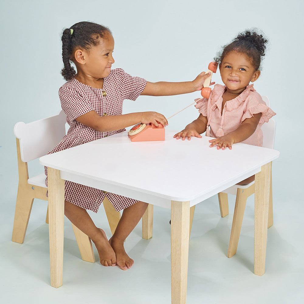  Mentari -  Kid's Table -  Room Decor
