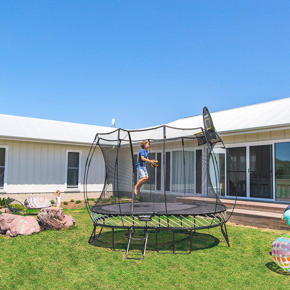  Springfree -  Medium Oval Trampoline -  Outdoor