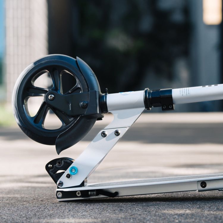  Micro Kickboard -  Micro Classic Scooter - Matte Silver -  Outdoor