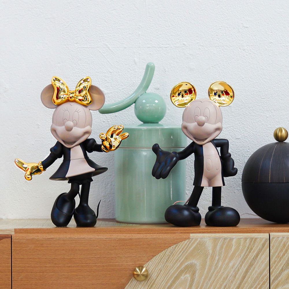  Leblon Delienne -  Minnie Mouse 12" Kelly Hoppen Figurine -  Collectibles