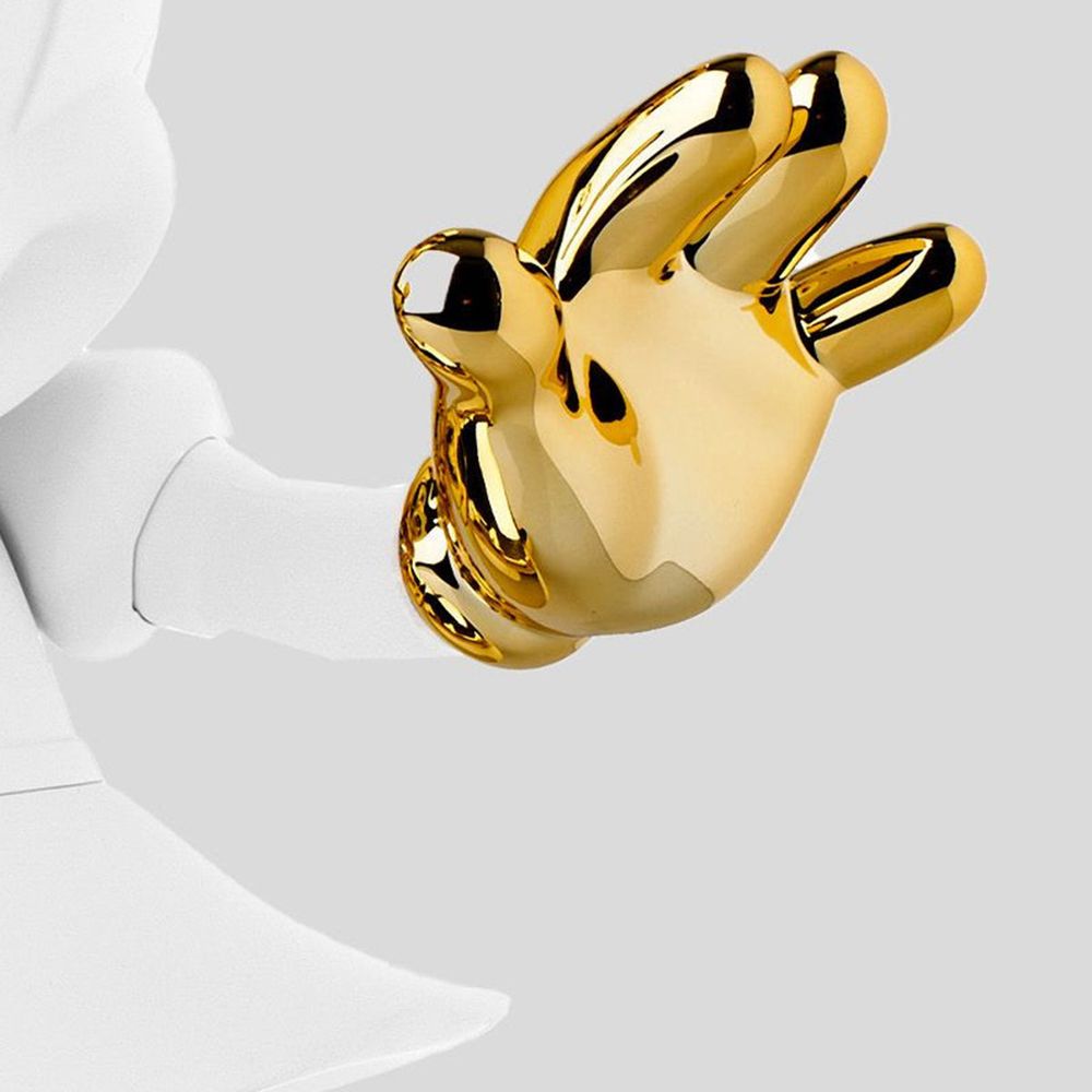  Leblon Delienne -  Minnie Mouse 12" Welcome Studio Figurine - White & Gold -  Collectibles