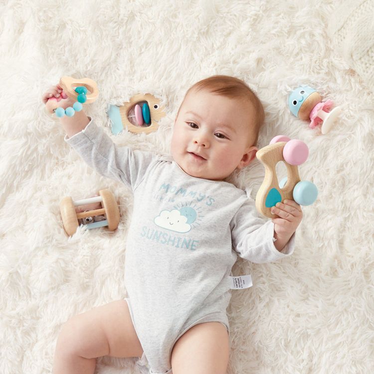  Hape -  Multi-Stage Sensory Gift Set -  Infants