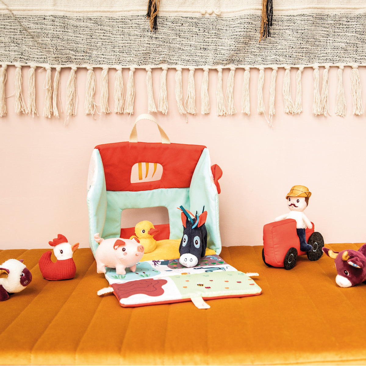  Lilliputiens -  My First Farm Fold-out Exploring Set -  Infants