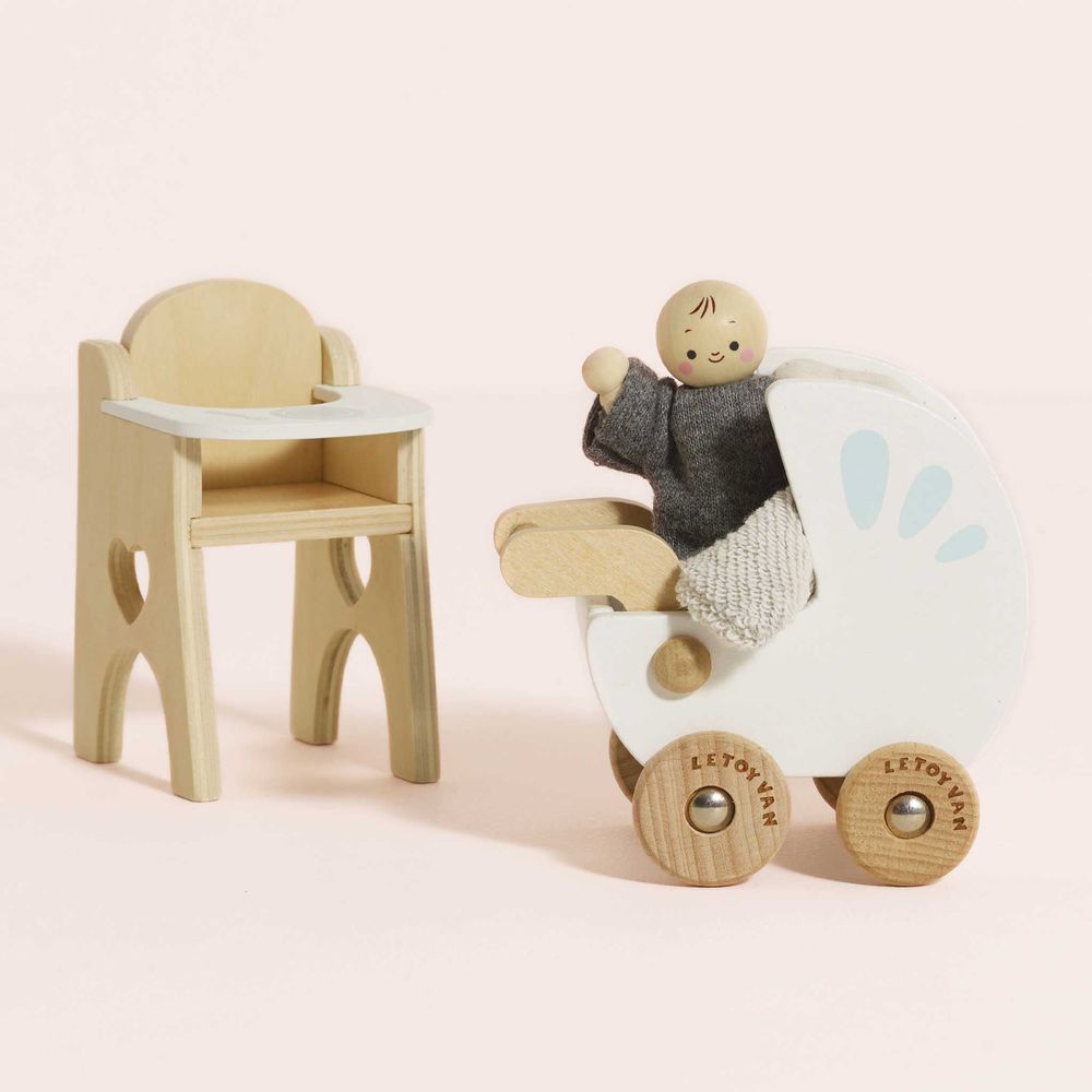  Le Toy Van -  Nursery Dollhouse Furniture Set -  Dolls