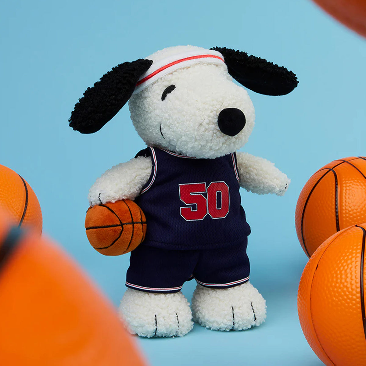  Bon Ton Toys -  Peanuts Snoopy Basketball Plush - 9" -  Plush