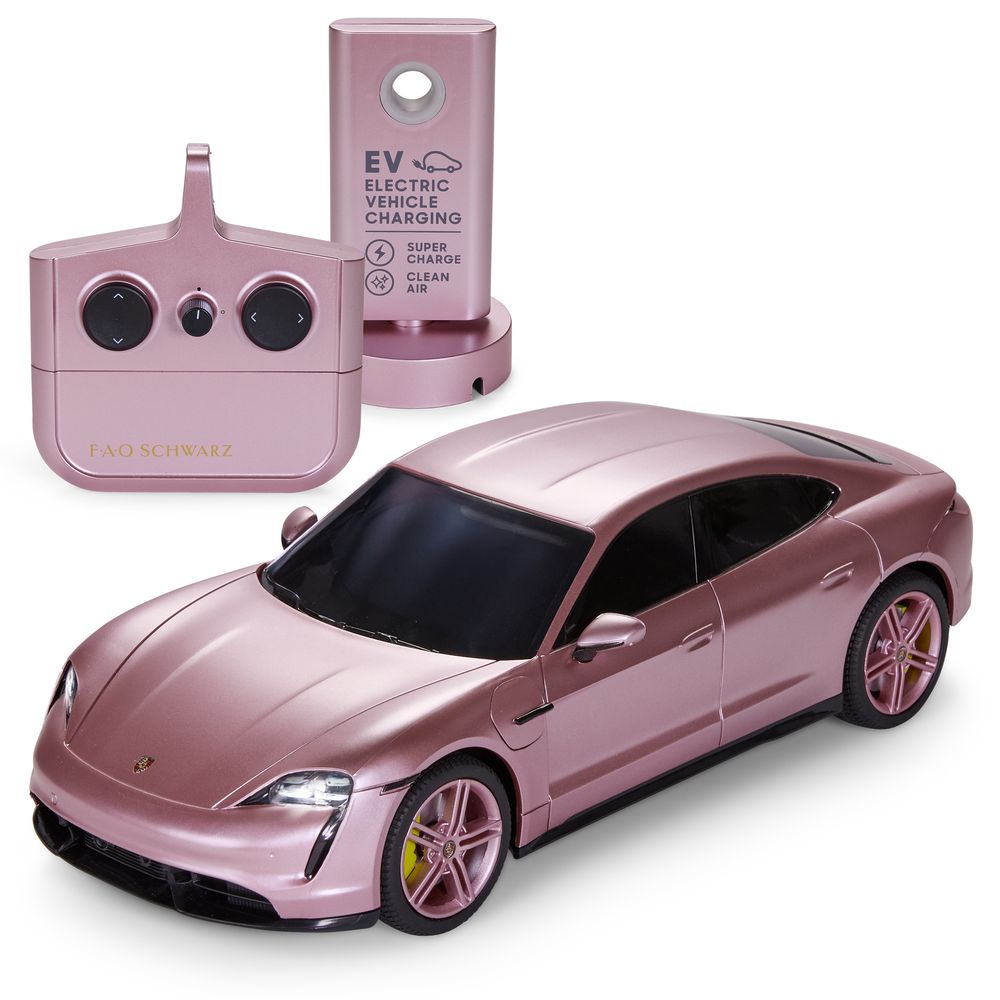 ミニカー PORSCHE TAYCAN TURBO S + PORSCHE 934 Porsche Taycan Turbo S RC Car | FAO Schwarz