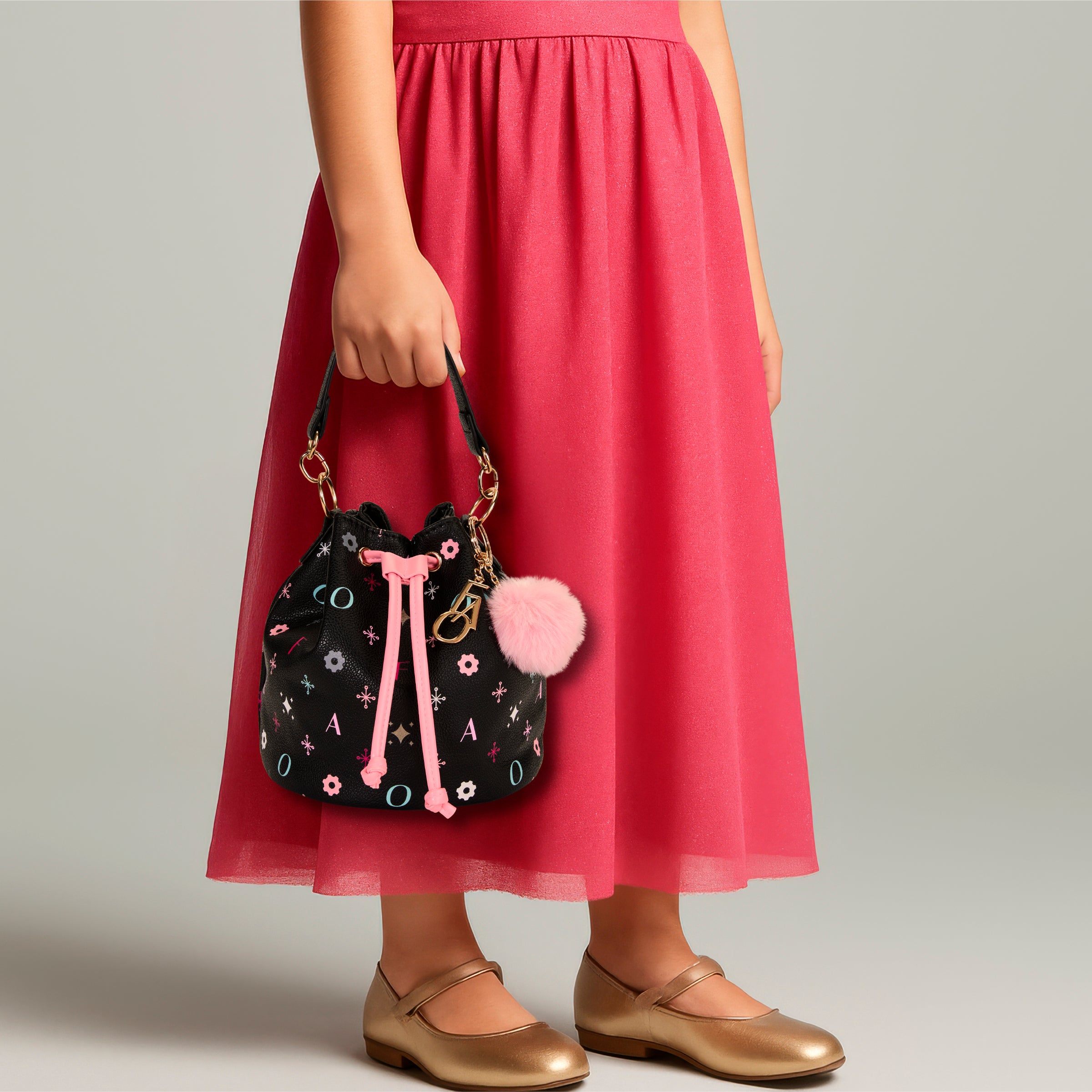  FAO Schwarz -  Prince St. Bucket Bag -  Fashion Activity and Roleplay