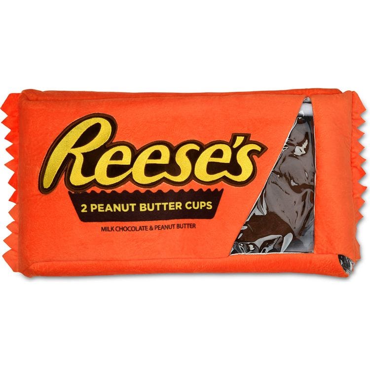  iscream -  Reese's Playful Peanut Butter Pillow Pack -  FAO Schweetz