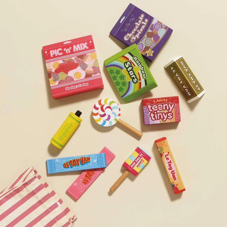  Le Toy Van -  Retro Sweets and Candy Roleplay Set -  Preschool