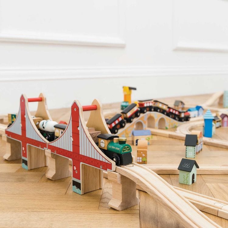  Le Toy Van -  Royal Express Train Set - 180 Pieces -  Preschool