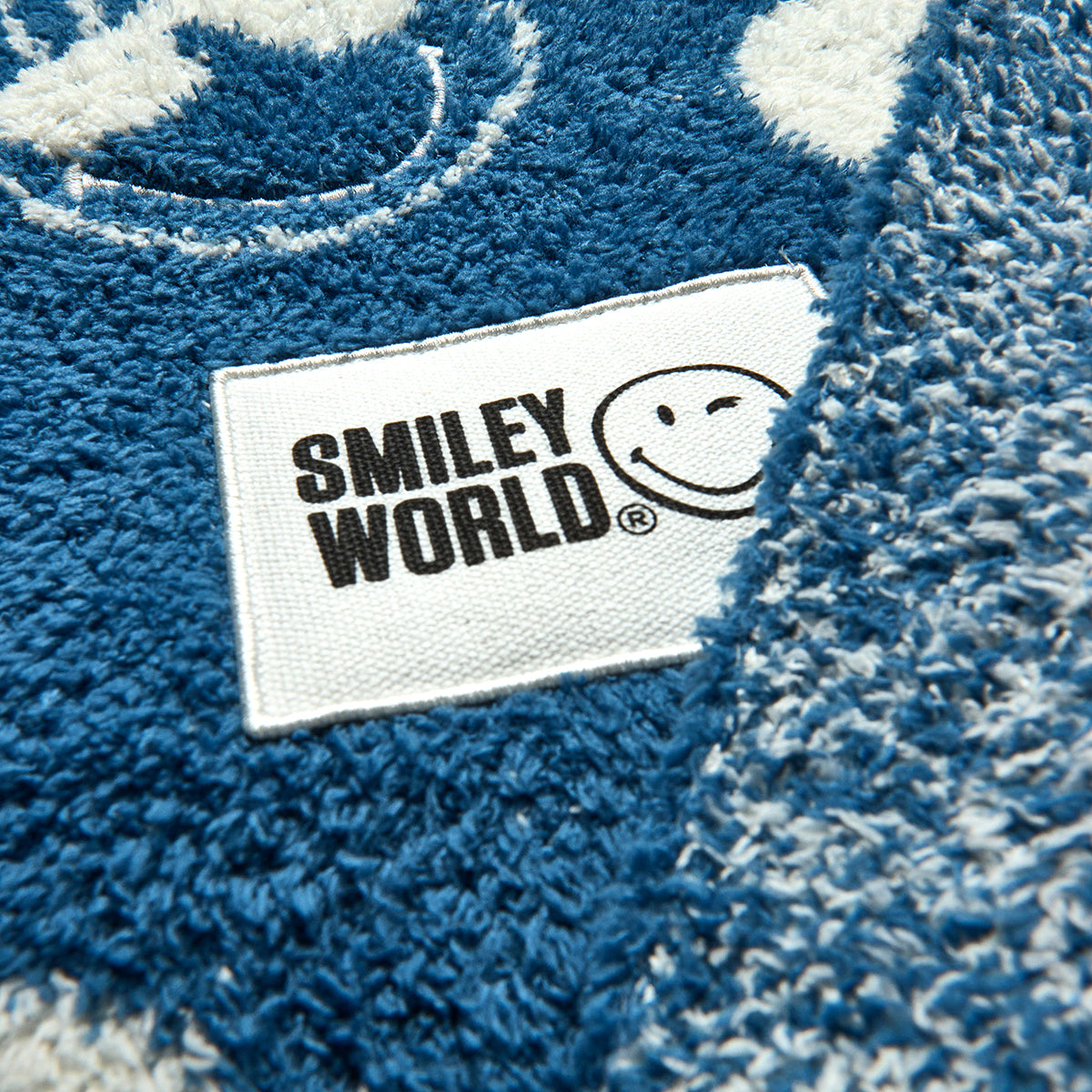  Barefoot Dreams -  SmileyWorld Surf Stroller Blanket -  Infants