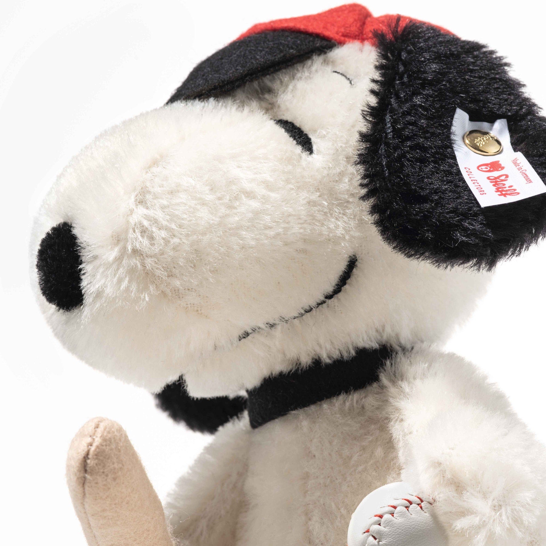 Snoopy Baseball Limited Edition Plush | Steiff North America, Inc.