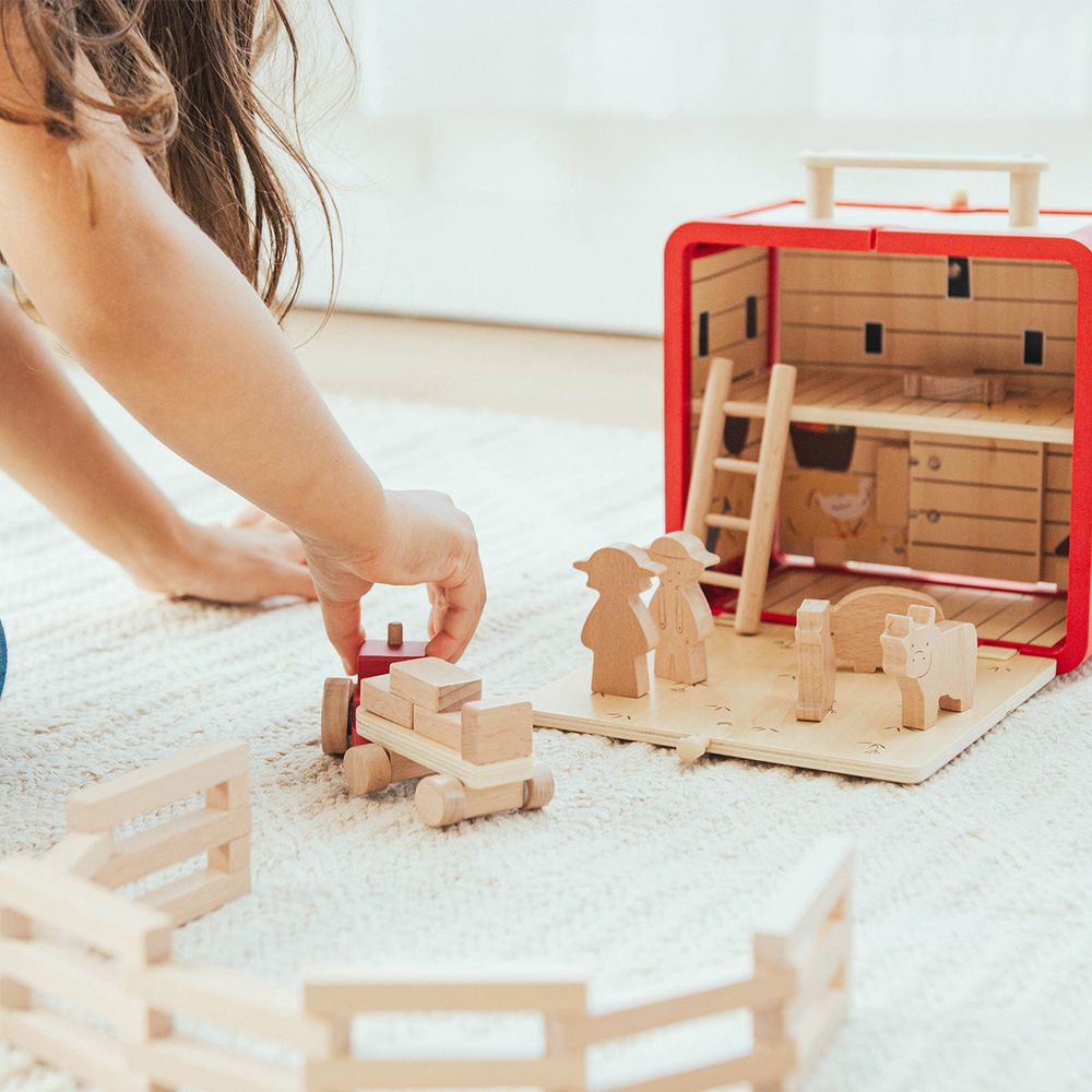 Wonder & Wise -  Take With Me Farm Playset -  Preschool