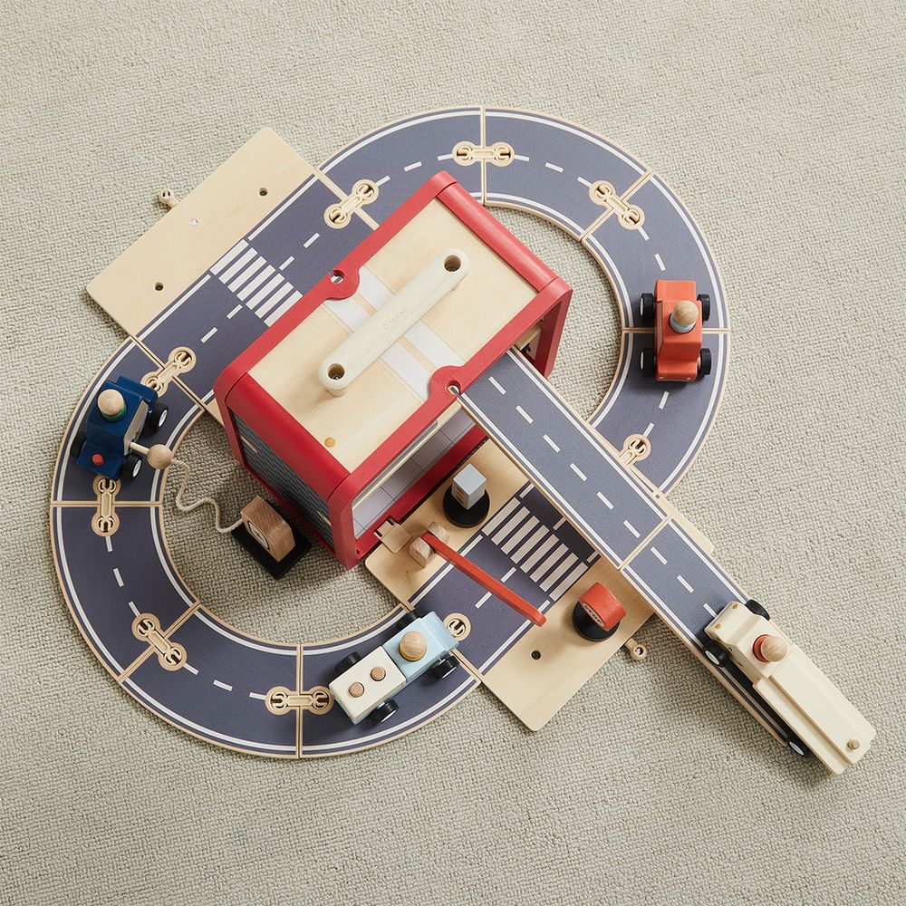  Wonder & Wise -  Take With Me Garage Playset -  Preschool