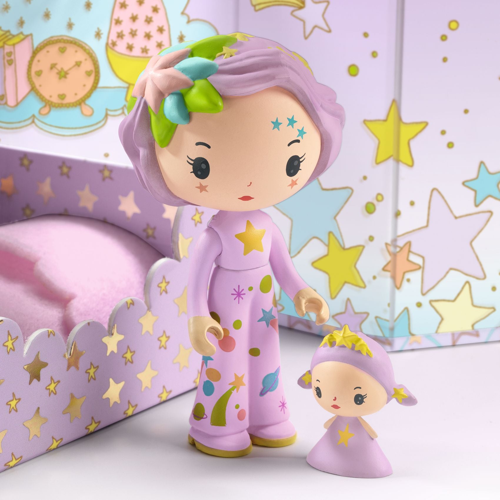  Djeco -  Tinyly Violet Tinyroom with Figurines -  Collectibles