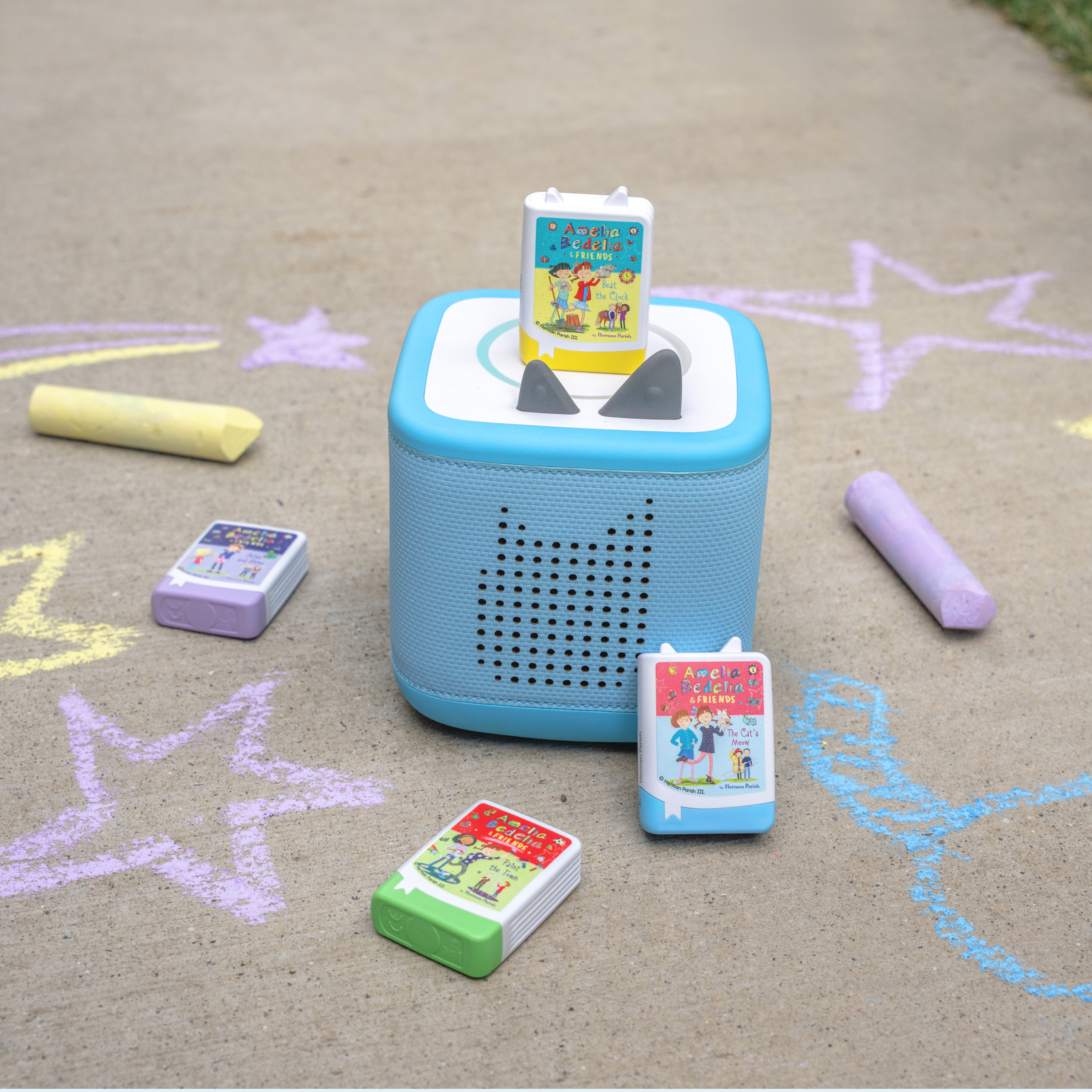  Tonies -  Tonies Audiobooks: Amelia Bedelia & Friends -  Electronics