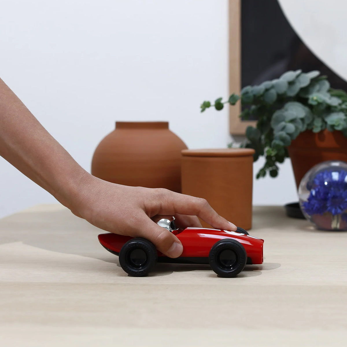  Playforever -  Verve Malibu Ross Toy Car - Red -  Vehicles