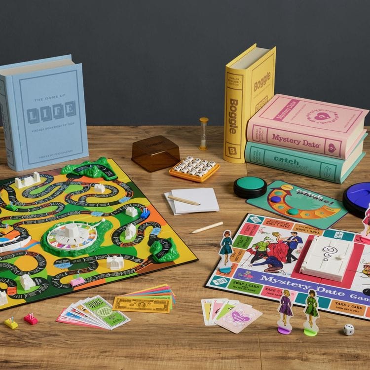  WS Game Company -  Vintage Bookshelf Games 15-Pack Bundle -  Games