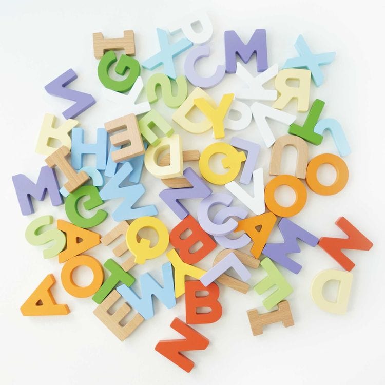  Le Toy Van -  Wooden Alphabet Set & Bag - 60 Letters -  Infants
