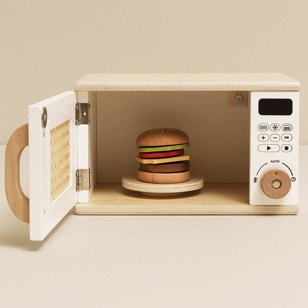  Le Toy Van -  Wooden Gourmet Hamburger Set -  Preschool