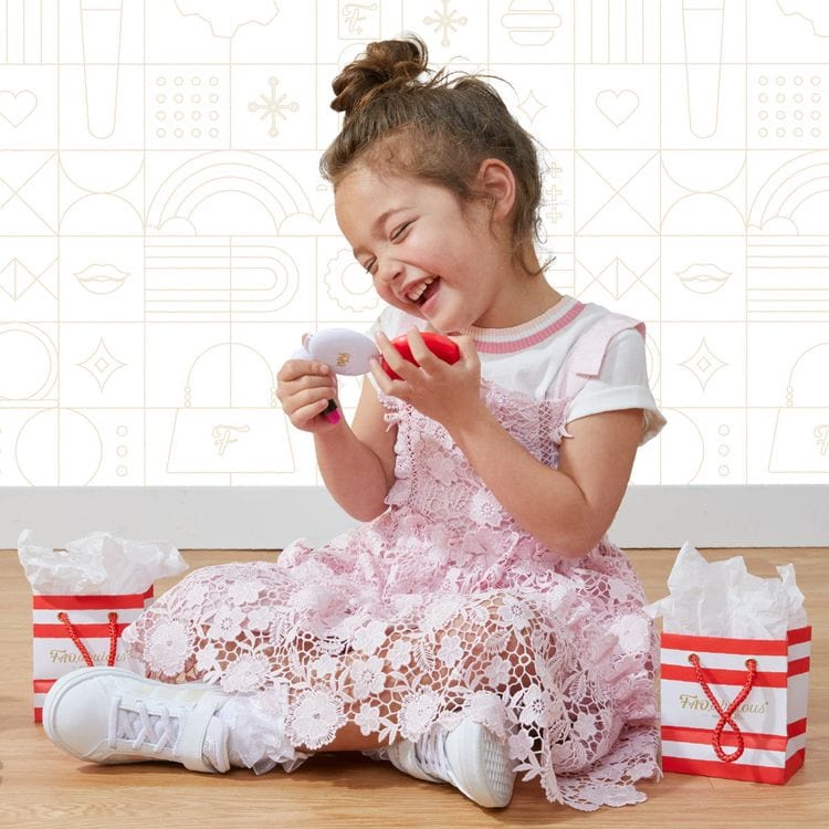 FAO Schwarz Fashion Activity and Roleplay Beauty Boutique Pretend Makeup Shop Register