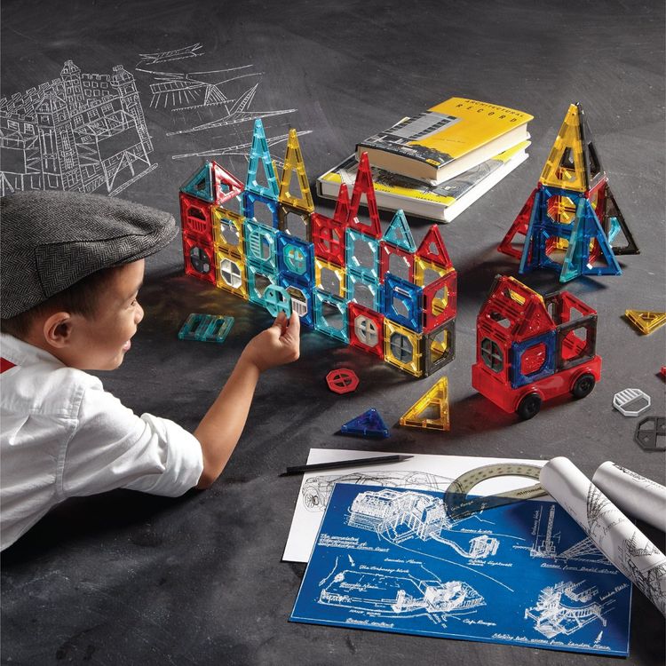 FAO Schwarz Preschool Toy Magnetic Tile and Truck Set 43 pcs