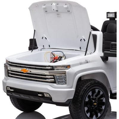 Freddo Outdoor 24V 4x4 Chevrolet Silverado 2 Seater Ride on Truck for Kids - White