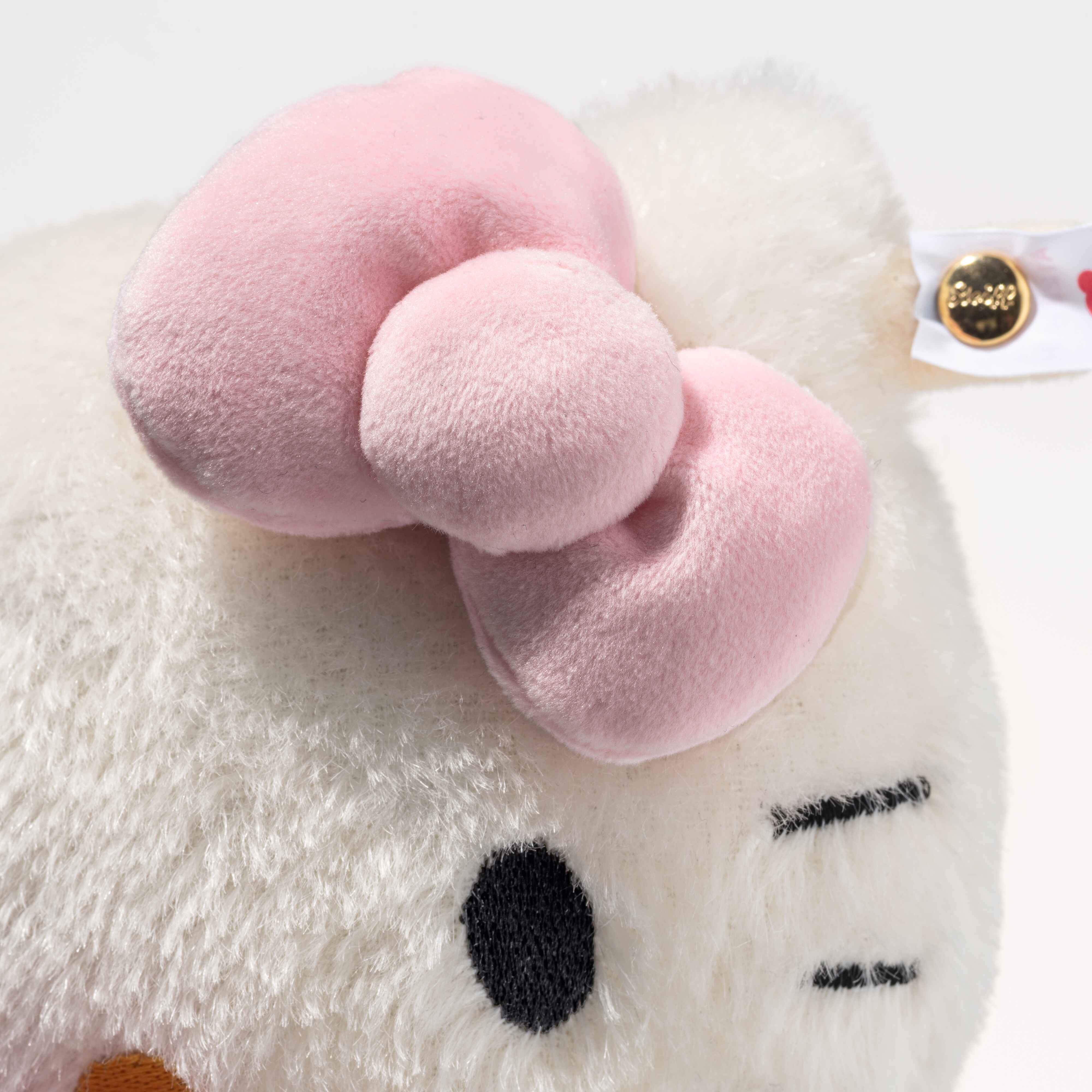 Hello Kitty with Heart Plush Limited Edition