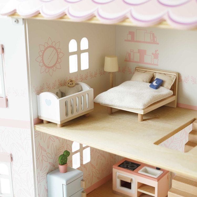 Le Toy Van Dolls Complete Dolls house Furniture Set