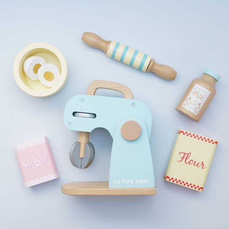 Le Toy Van Preschool Bakers Mixer Set and Accessories - 8 Pieces