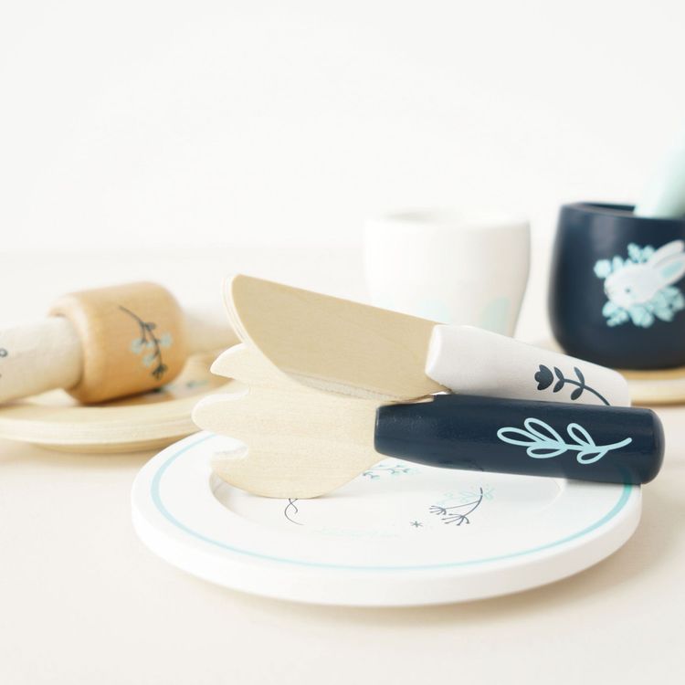 Le Toy Van Preschool Wooden Cutlery Pretend Play Dining Set